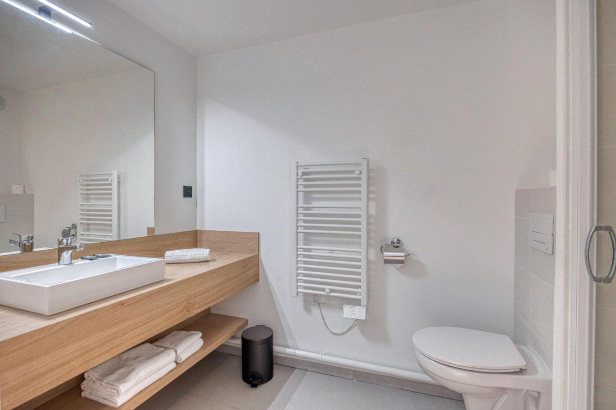 Kosy Appart'Hotels - Residence Du Lac อิกซ์เลส์แบ็งส์ ภายนอก รูปภาพ