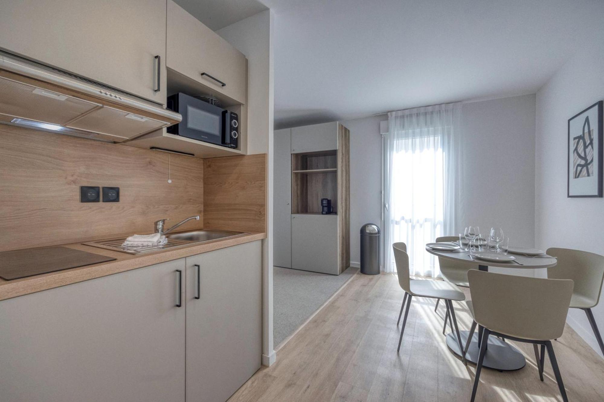 Kosy Appart'Hotels - Residence Du Lac อิกซ์เลส์แบ็งส์ ภายนอก รูปภาพ