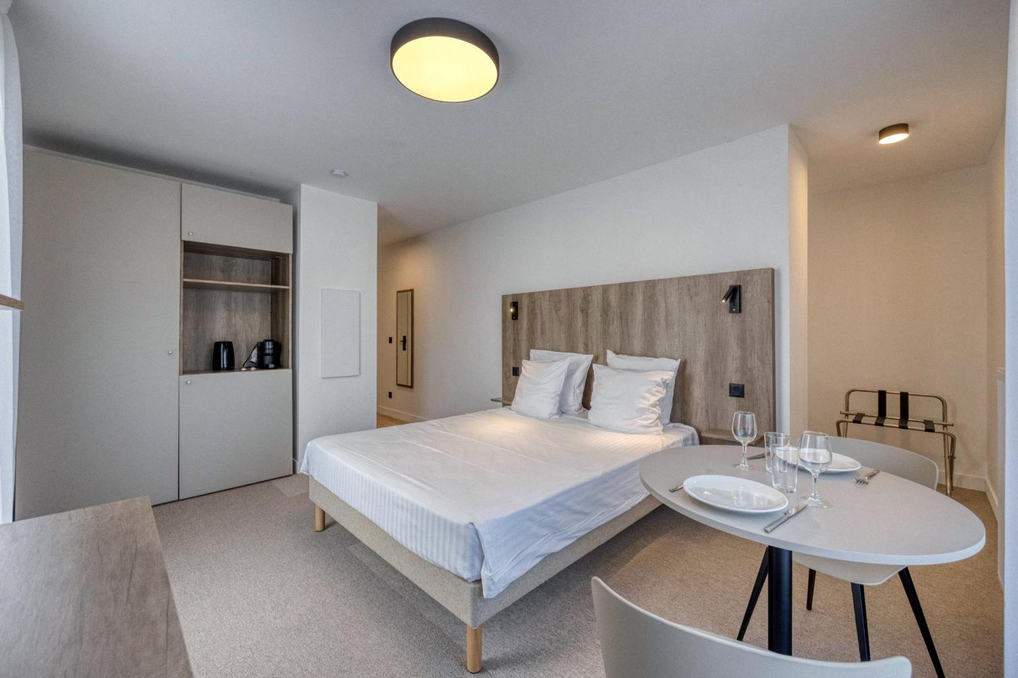Kosy Appart'Hotels - Residence Du Lac อิกซ์เลส์แบ็งส์ ภายนอก รูปภาพ